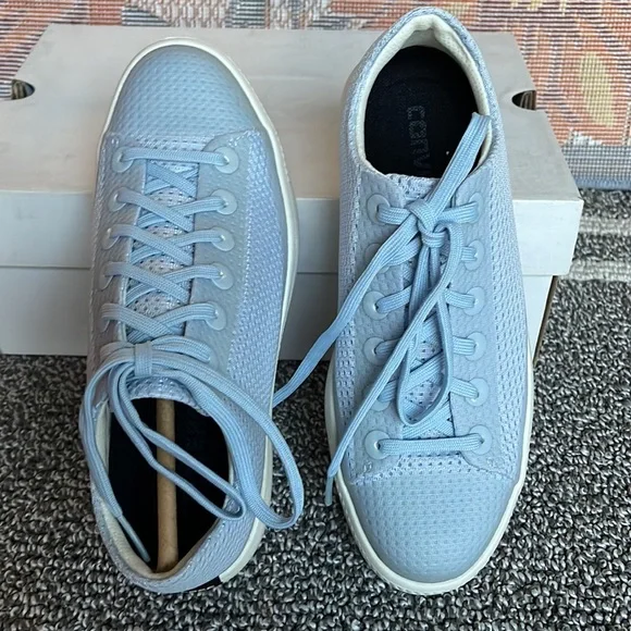 Converse WMNS 156650C
CTAS MODERN OX Chuck Taylor All Star 
PORPOISE/EGRET/EGRET - Picture 13 of 16